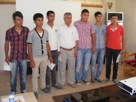 Viranşehir polisi 40 öğrenciyi meslek sahibi yaptı