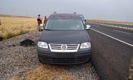 Viranşehir'de 4 tabanca ile bir çalıntı kamyonet ele geçirildi