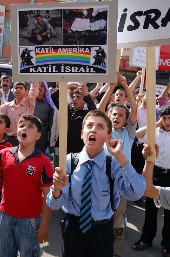 Viranşehir'de İsrail Protestosu
