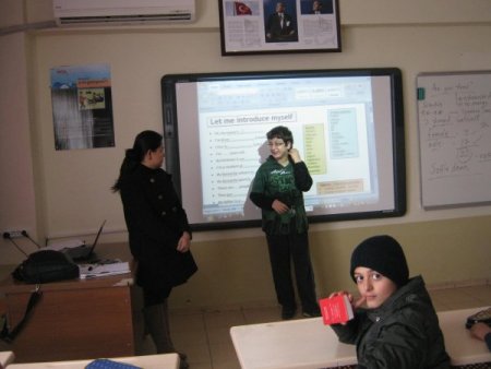 Viranşehirli öğrenciler Filipinli öğretmenle piknik yaptı