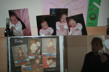 Vize alamadığı için eşi ve kızına kavuşamıyor