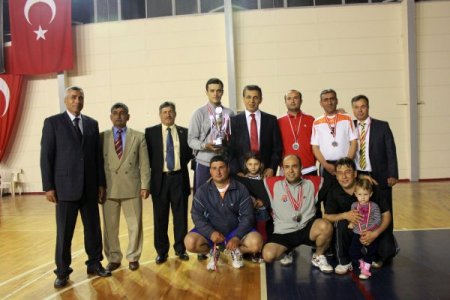 Voleybol Turnuvası Şampiyonu Yükseliş İlköğretim Oldu