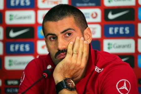 Volkan Demirel: Romanya maçını kazanıp Macaristan'a gitmek istiyoruz