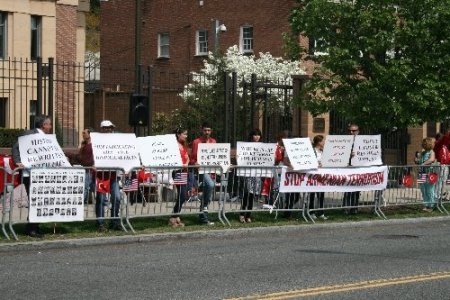 Washington Büyükelçiliği önünde 24 Nisan gösterisi