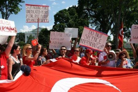 Washington'da 'Gezi Parkı' protestosu