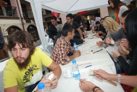 Yabancı Öğrencilerin Lületaşı Merakı