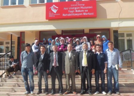 Yabancı Uyruklu Öğretim Üyesinden, Annelere Sağlık, Afiyet Ve Uzun Ömür Duası