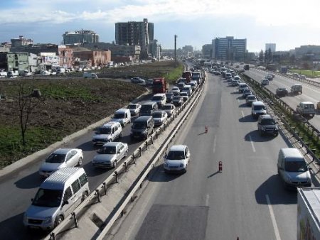 Yabancı Uyruklu Şahıs, İkitelli Köprüsü'nden Atlayarak İntihar Etti