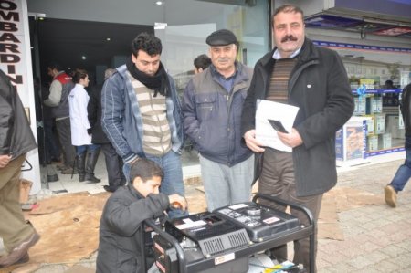 Yağan Kar Elektrik Kesintilerini Artırınca Jeneratör Satışları Arttı