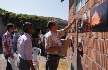 Yağcıbedir halısını konu edinen köydeki fotoğraf sergisi büyük ilgi gördü