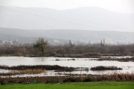 Yağmur suları çadırkente ulaştı