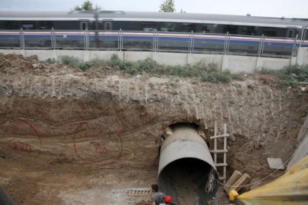 Yağmur suyu tahliye çalışmasıyla 17 mahalle baskından kurtulacak