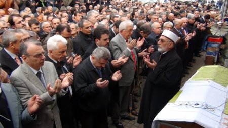 Yağmuroğlu ailesinin acı günü