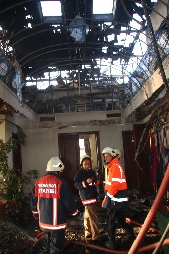 Yalı yangınından objektiflere yansıyanlar