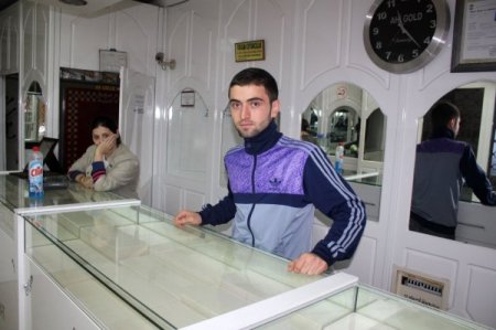 Yalova'da eş zamanlı soygun: İki kuyumcudan 800 bin liralık altın çalındı