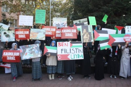 Yalova'da İsrail'in Gazze'ye yönelik saldırıları protesto edildi