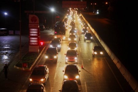 Yalova’da trafik çilesi 20 kilometreyi aştı