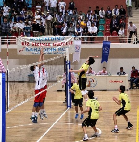 Yamanlar Karşıyaka, voleybolda Türkiye Şampiyonu oldu