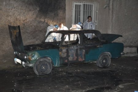 Yanan Araçtan Çocuk Cesedi Çıktı