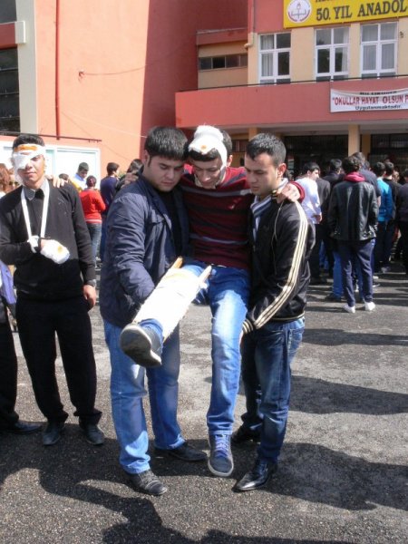 Yangın ve deprem tatbikatı gerçeğini aratmadı