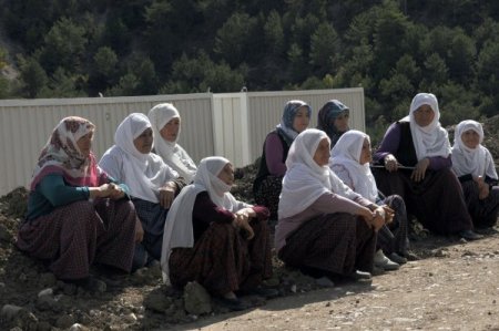 Yangın zedelerin imdadına Kimse Yok Mu yetişti