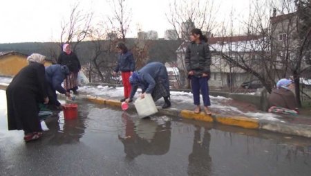 Yangına kar suyuyla müdahale (Özel)