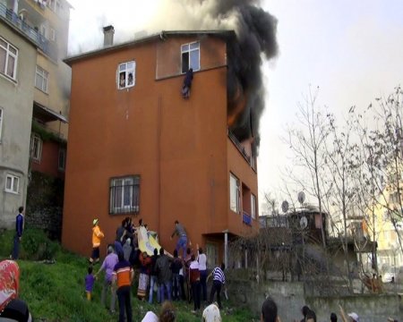 Yangında can pazarı Cihan kamerasında
