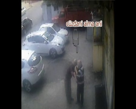 Yankesicinin hırsızlık anı güvenlik kamerasında