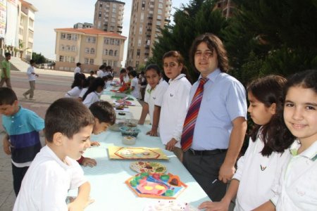 Yaparak ve yaşayarak öğreniyorlar