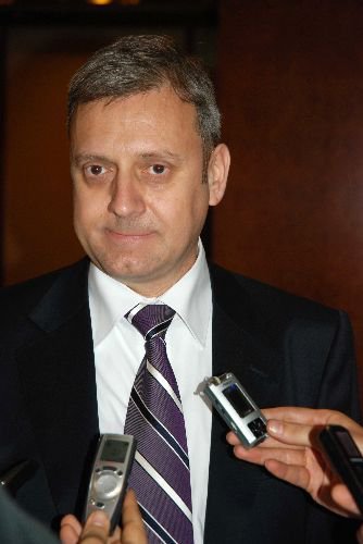 Yapı Kredi Genel Müdürü Açıkalın: İstikrar Sayesinde Gelecek Yıl Büyüme Öngörülüyor