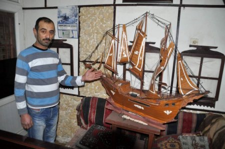 Yaptığı maketleri satamayınca atölyesini kapattı