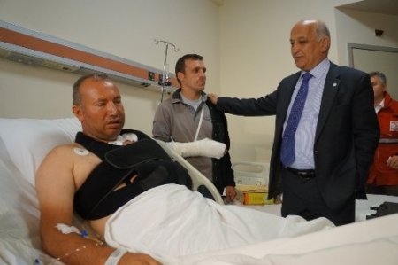 Yaralı 4 Türk Kızılayı görevlisinden biri taburcu olacak