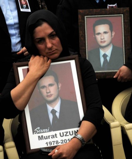 Yargıtay Başkanı Alkan, gözyaşlarına hakim olamadı