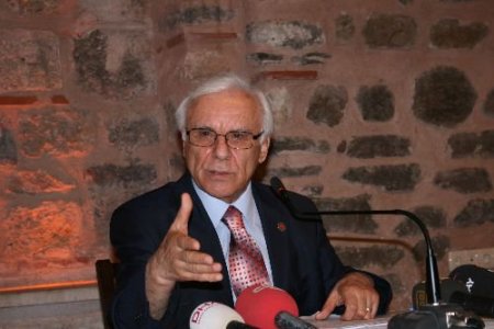 Yargıtay Onursal Başkanı Selçuk: Demokrasinin Çok Konuşulduğu Ülke Demokrat Değildir