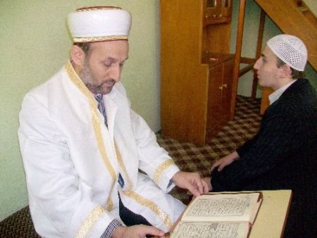 Yarım Asırlık Ömründe 2 Bin Hafız Yetiştirdi