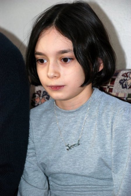 Yaşamı Kalp Ve Akciğer Nakline Bağlı Şevval’e Yardım Eli Uzandı