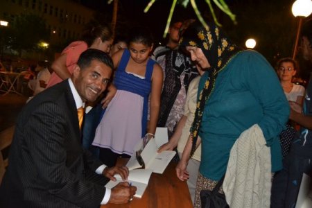 Yaşar Alptekin: Namazsız Geçen Yılları Yaşanmış Saymıyorum