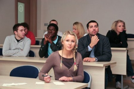 Yaşar Üniversitesi Japonca, Çince ve Portekizce rehberleri yetiştiriyor
