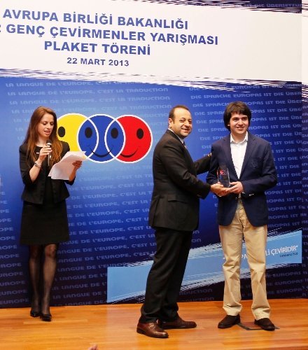 Yaşar Üniversitesi öğrencisi Avrupa Birliği Bakanlığı'nın yarışmasında birinci