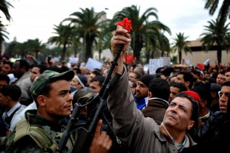 Yasemin Devrimi Tunus