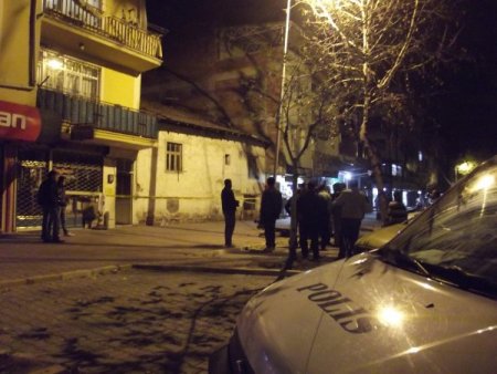 Yaşlı kadın evinde ölü bulundu