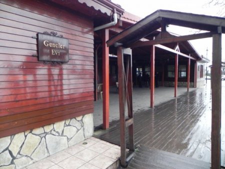 Yaşlılar ve Gençler Evi'nde restorasyon ve mescit çalışmaları tamamlandı