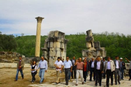 Yatağan Stratonikeia’da Kazılar Başladı