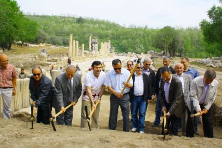 Yatağan Stratonikeia’da Kazılar Başladı