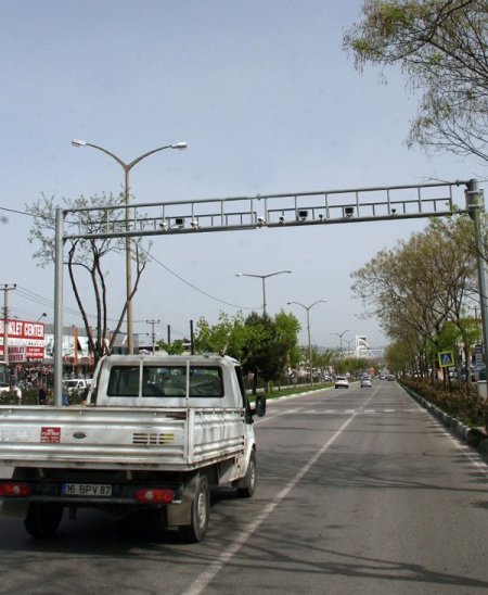 "Yaya Geçitlerini İhlal Etmeyin, 72 Lira Ceza Yemeyin"