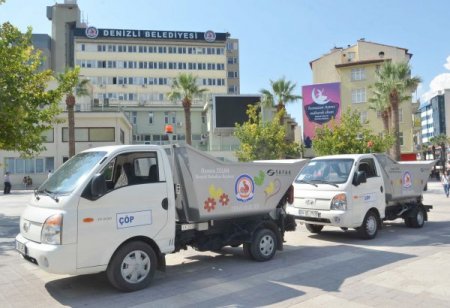 Yayaların Yoğun Olduğu Caddelerdeki Atıkları 'Çöp Taksi' Toplayacak