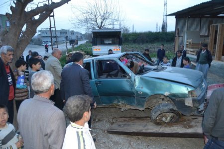 Yayaya çarpmamak için şarampole devrildi