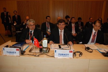 'Yayılmanın Önlenmesi ve Silahlanma Girişimi Toplantısı' başladı