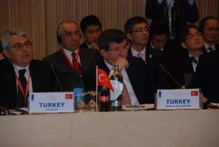 'Yayılmanın Önlenmesi ve Silahlanma Girişimi Toplantısı' başladı