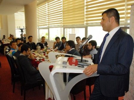 'Yaz tatilinde, babamızın yanında çırak olarak çalıştık'